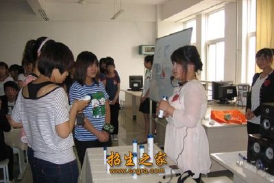 營(yíng)銷(xiāo)與策劃專(zhuān)業(yè)